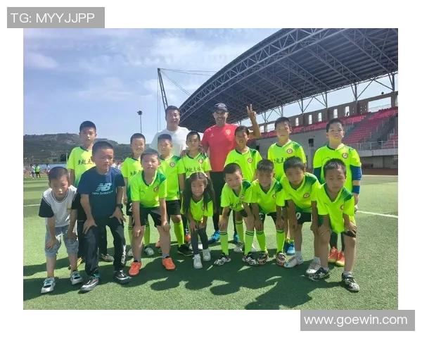 蚌埠足球之星的崛起与荣耀探索他们的成长历程与未来发展 蚌埠足球之星的崛起与荣耀探索他们的成长历程与未来发展