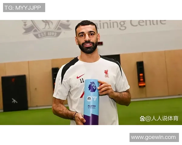 全球足球巨星盘点揭晓百位传奇球员的辉煌历程与精彩瞬间 全球足球巨星盘点揭晓百位传奇球员的辉煌历程与精彩瞬间