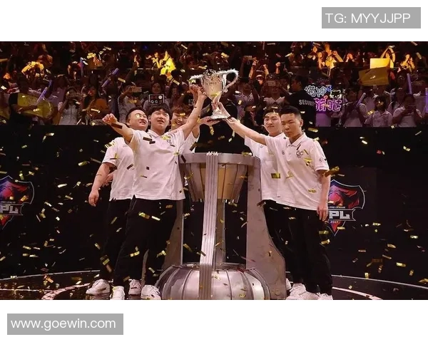 北京足球队的崛起之路:从低谷到巅峰的奋斗历程与荣耀回顾 北京足球队的崛起之路:从低谷到巅峰的奋斗历程与荣耀回顾