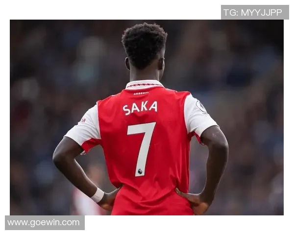 球衣上的传奇足球明星25号背后的故事与荣耀之路 球衣上的传奇足球明星25号背后的故事与荣耀之路